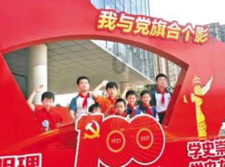为啥移动 联通电信的手机卡允许用户欠费使用,不使用还在扣费呢?